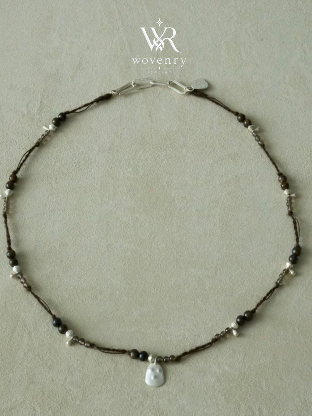 Order & Light Silver Necklace