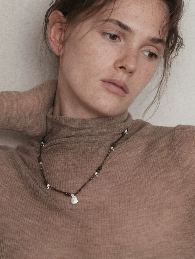 Order & Light Silver Necklace